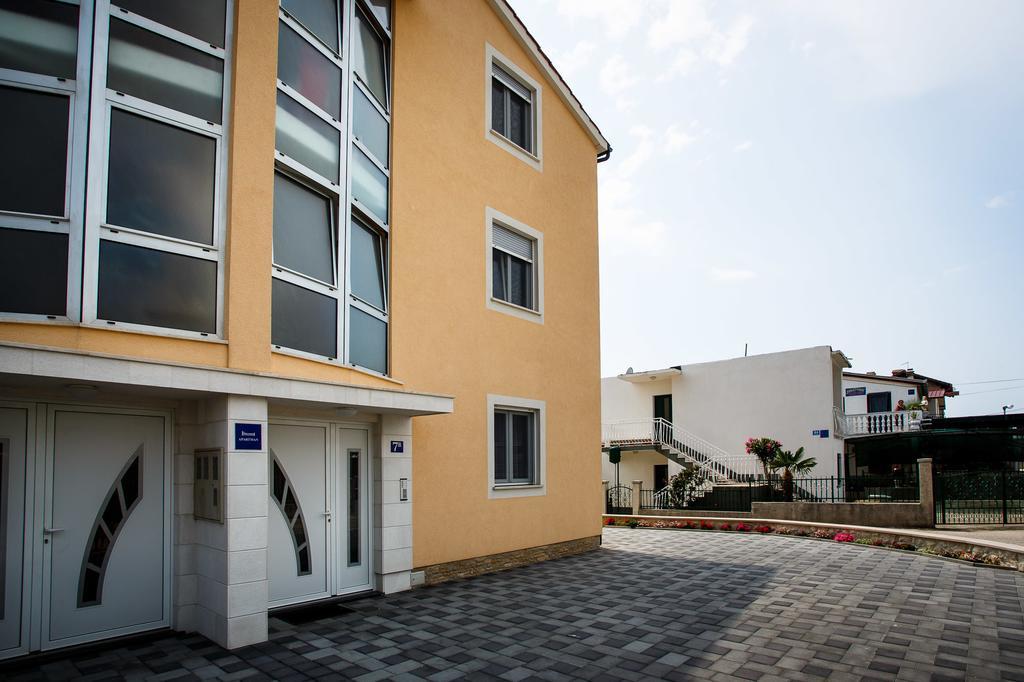 Rogoznica Apartments Kristina Exteriör bild